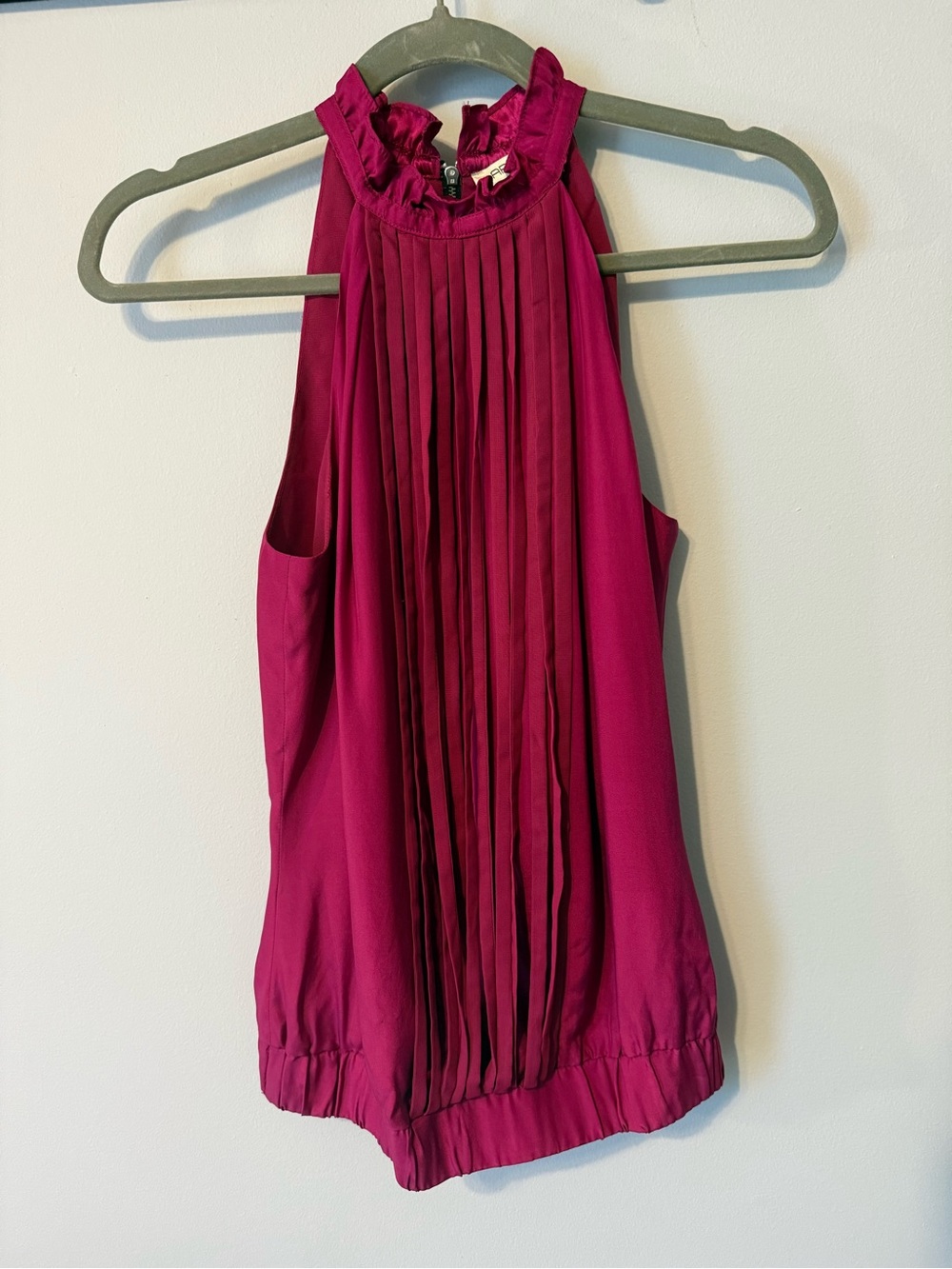 Vintage Arden B Silk Magenta Pleated Halter Ruffle Neck Tank